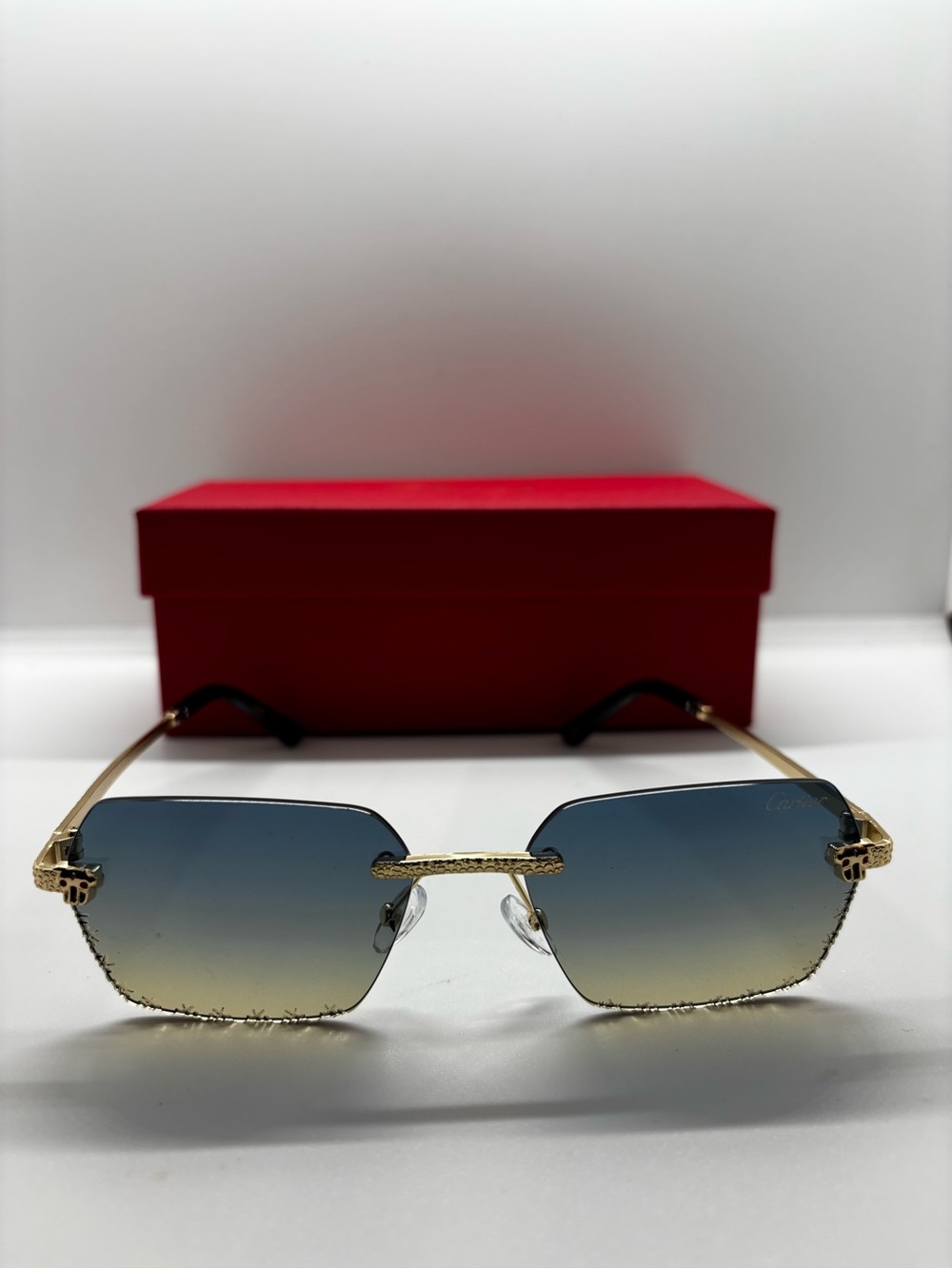 Luxury Gold Rim Gradient Blue Women's Sunglasses